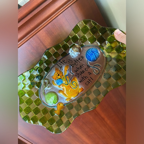 Cat Platter “Life is Better When Shared with a Cat!" Reverse Painted Green Glass - Picture 5 of 8